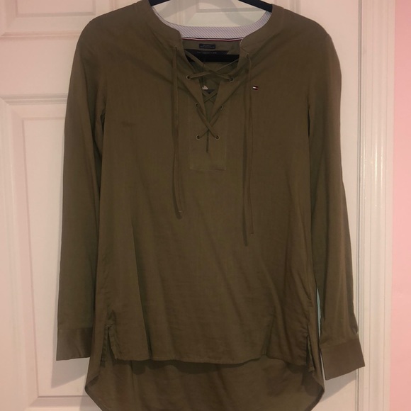 Tommy Hilfiger Green top (brand new) - Picture 1 of 3